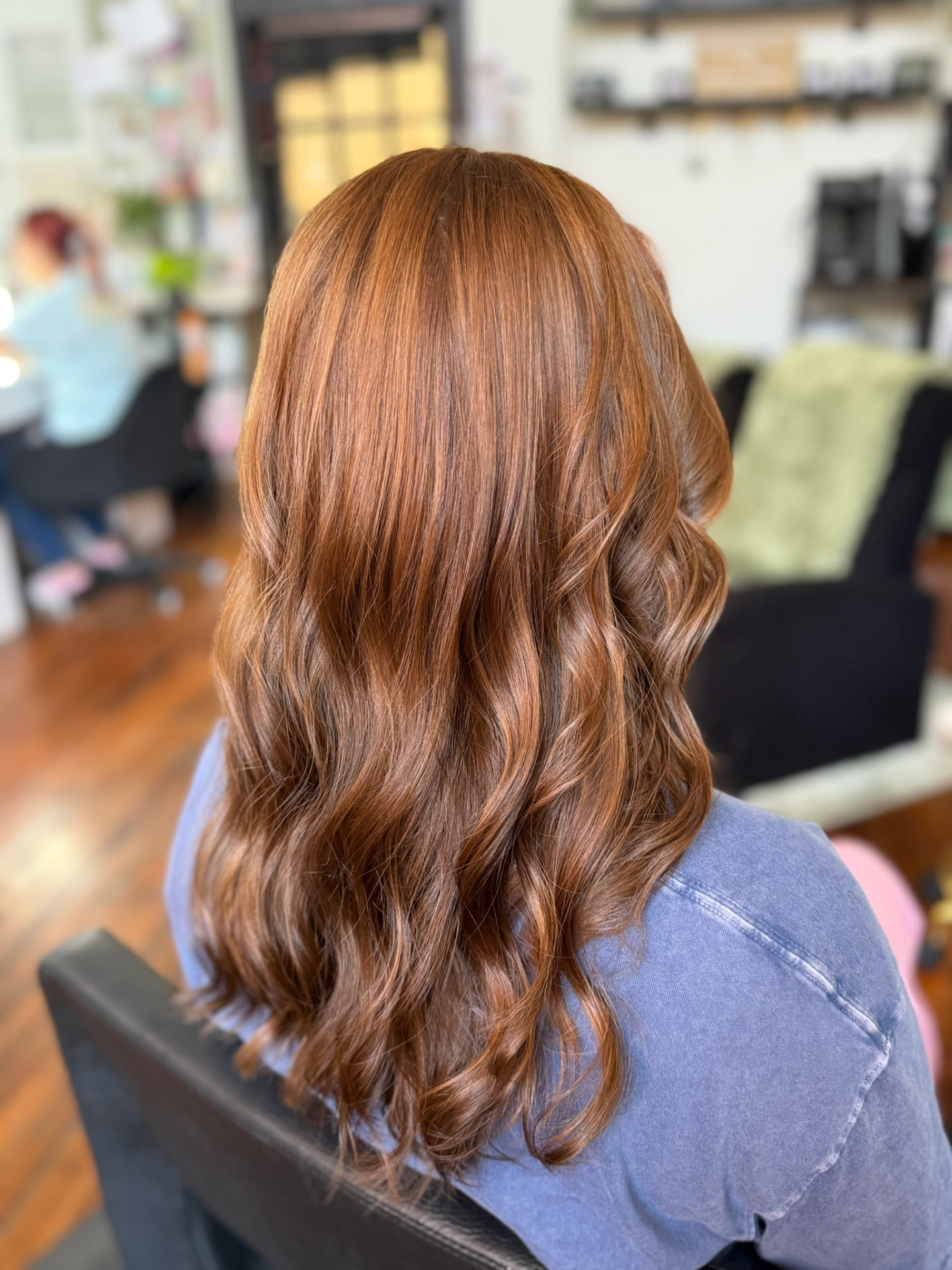 Long copper red waves with soft dimension